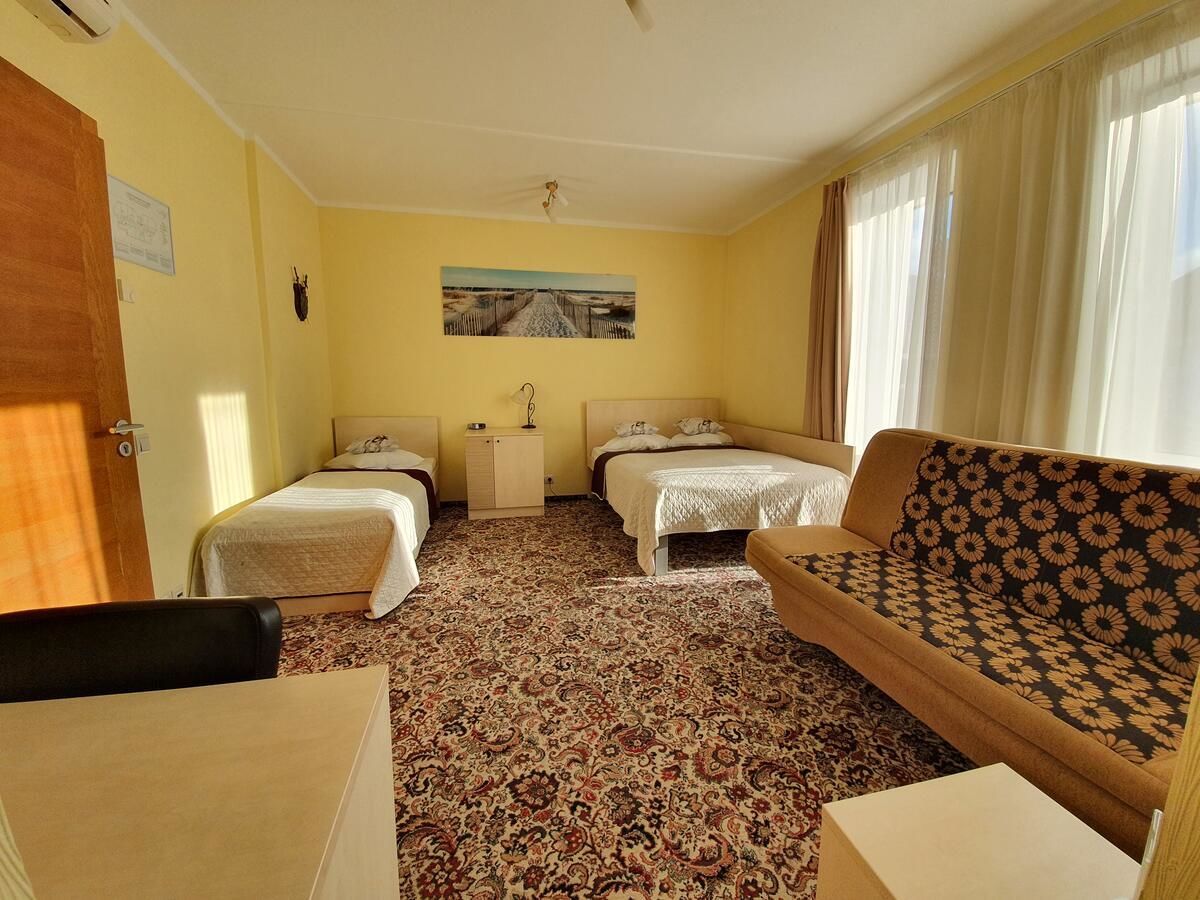 Отель Hotel Pils with Self-Check in Сигулда-16